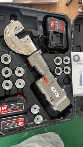 Battery operated crimp tool